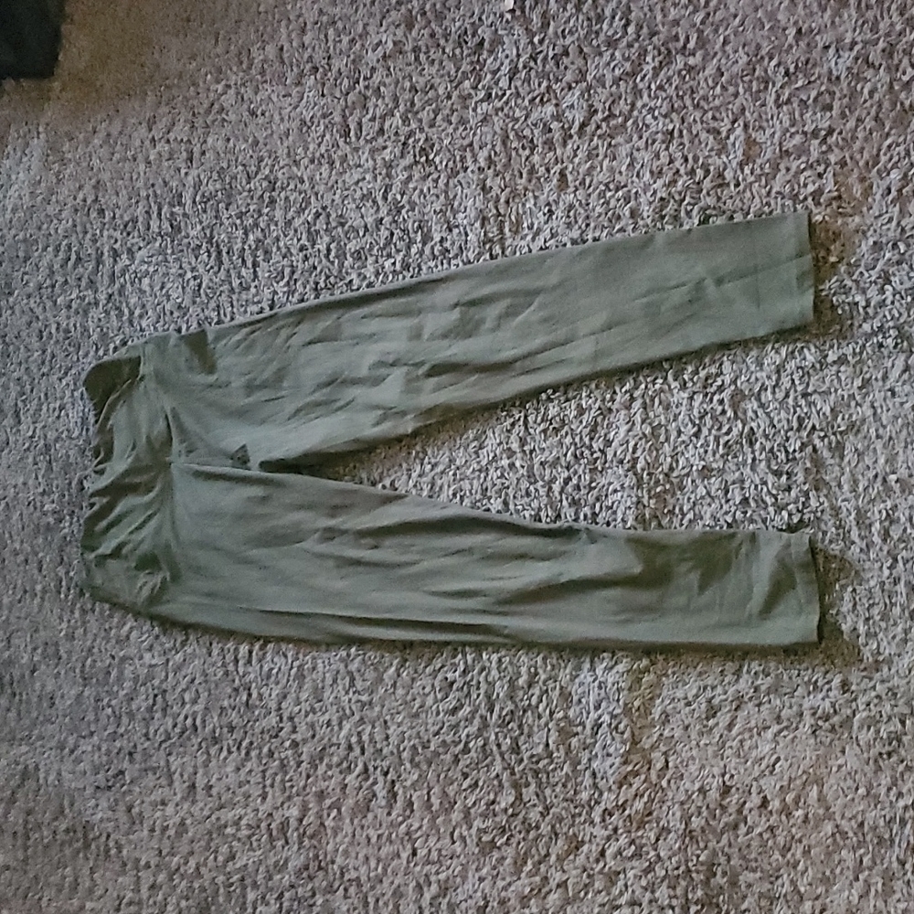 green leggings